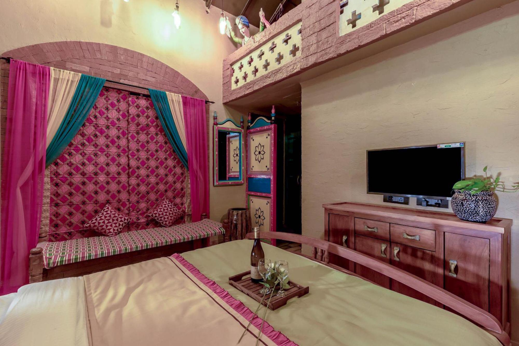 Dio Regaalo Theme Resort, Ratnāgiri 外观 照片
