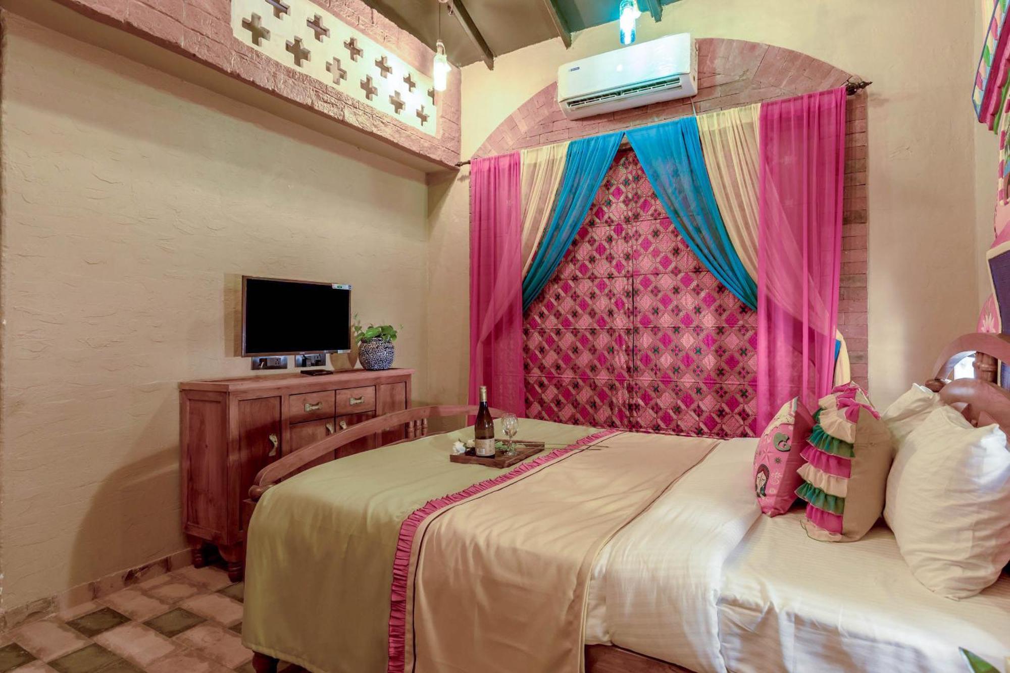 Dio Regaalo Theme Resort, Ratnāgiri 外观 照片