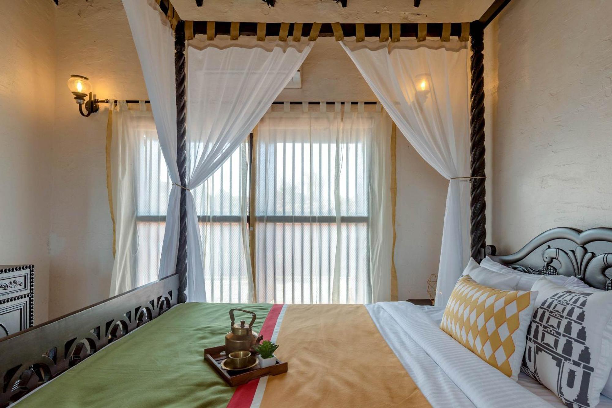 Dio Regaalo Theme Resort, Ratnāgiri 外观 照片
